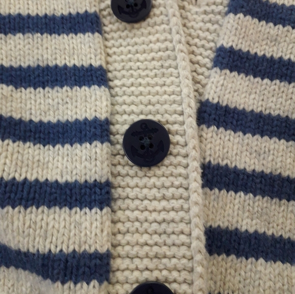 ✨ Host Picked ✨ Gapkids blue and white cardigan XS (4-5) - Picture 4 of 4
